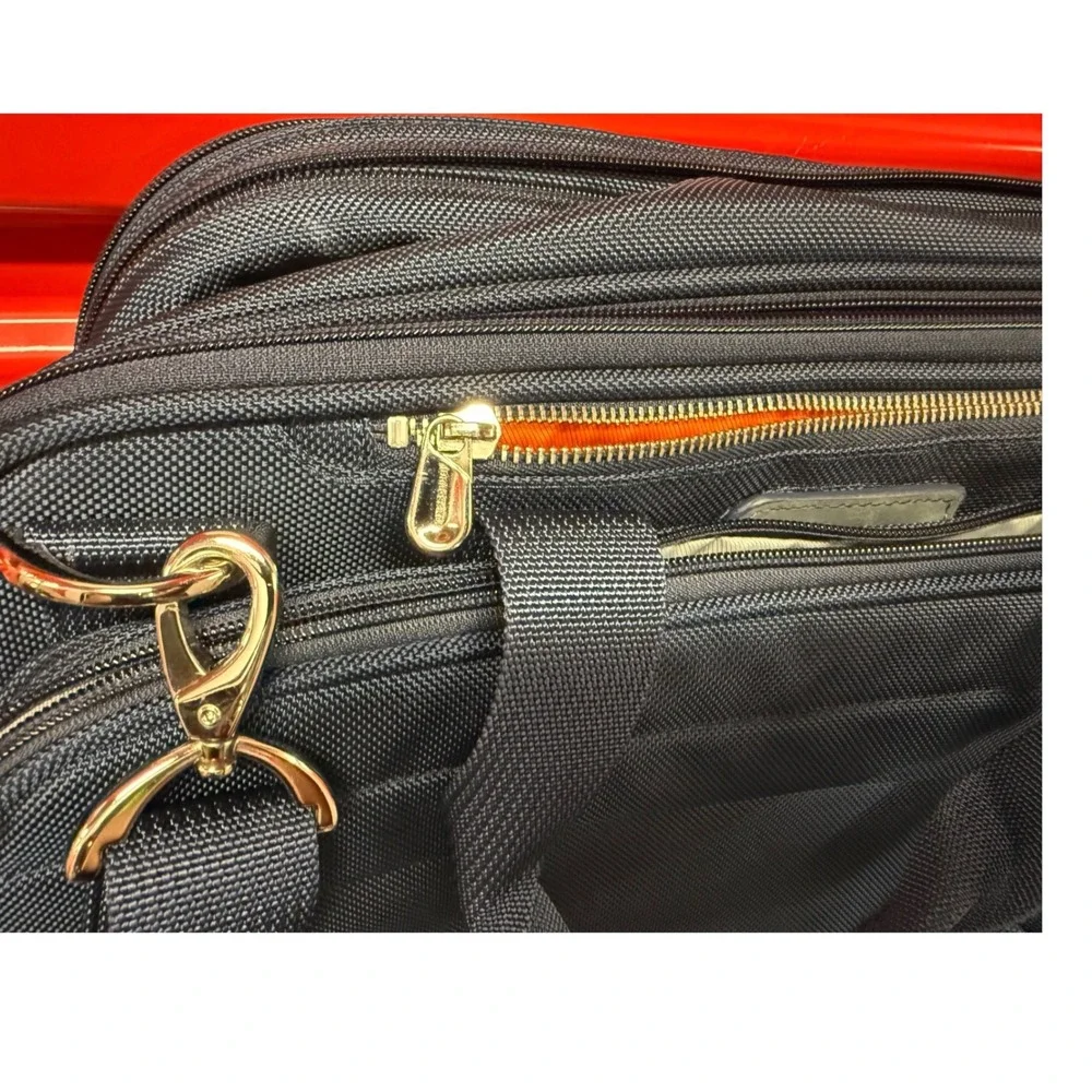 Briggs & Riley professional laptop